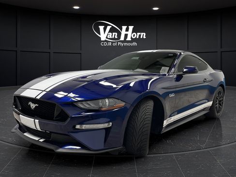 Used 2019 Ford Mustang GT w/ Equipment Group 301A RWD image 3