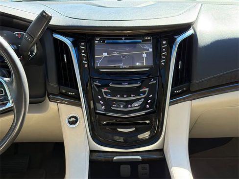 Used 2019 Cadillac Escalade ESV Premium Luxury w/ Escalade Sport Edition image 13