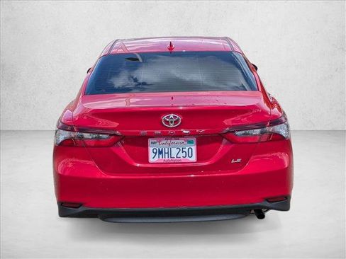 Used 2024 Toyota Camry LE w/ Convenience Package FWD image 6