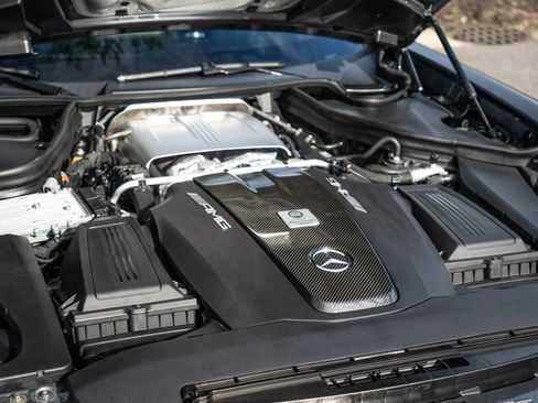Used 2019 Mercedes-Benz AMG GT R image 55
