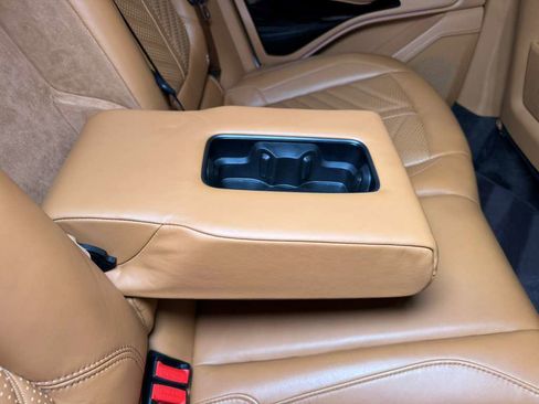 Used 2023 Aston Martin DBX 707 image 14