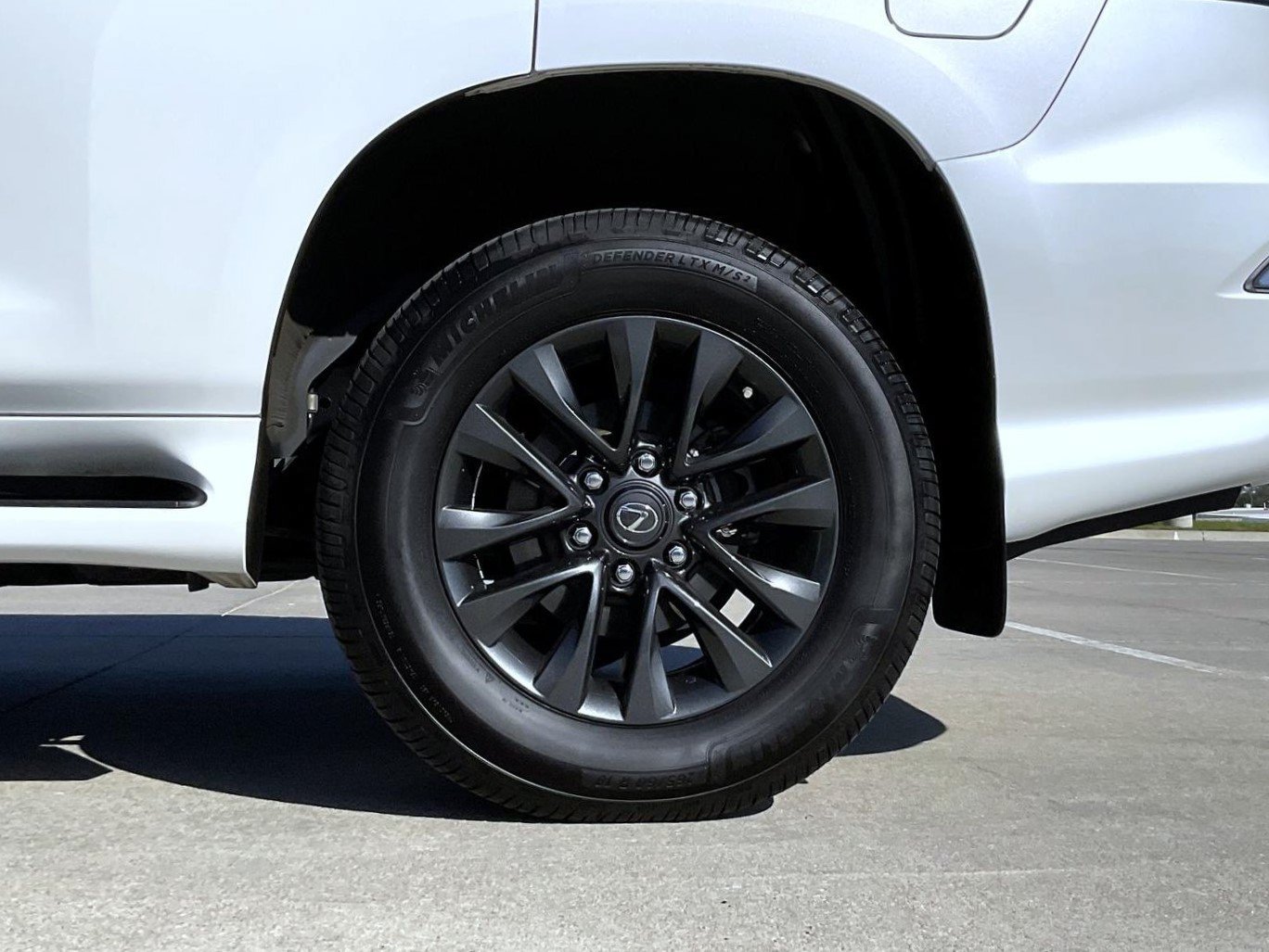 Used 2021 Lexus GX 460 Premium w/ Premium Package AWD/4WD image 31