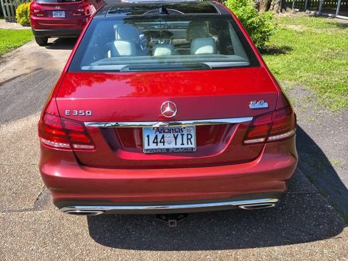 Used 2014 Mercedes-Benz E 350 Sedan image 2