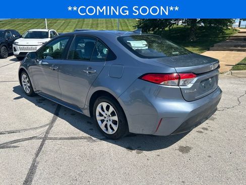 Used 2025 Toyota Corolla LE FWD image 7
