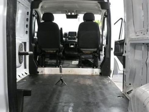 Used 2025 RAM ProMaster 2500 w/ Convenience Group FWD image 11