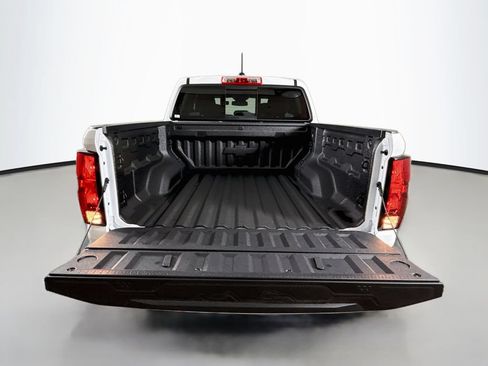 New 2026 Chevrolet Colorado LT w/ Advanced Trailering Package AWD/4WD image 24