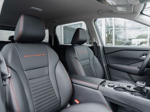 New 2026 Nissan Rogue SV AWD/4WD image 26