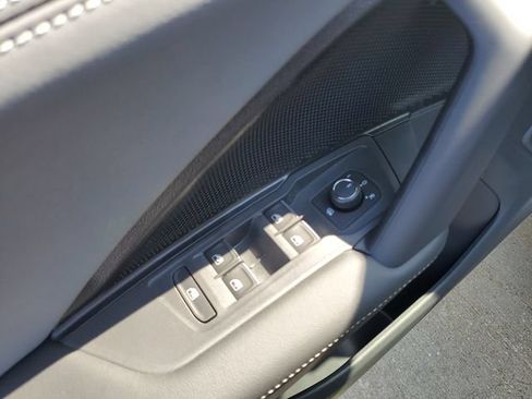 New 2026 Volkswagen Tiguan SE AWD/4WD image 21