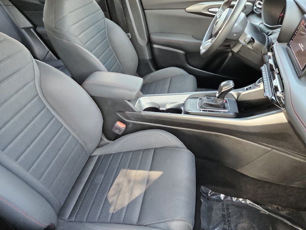Used 2024 Dodge Hornet GT AWD/4WD image 13