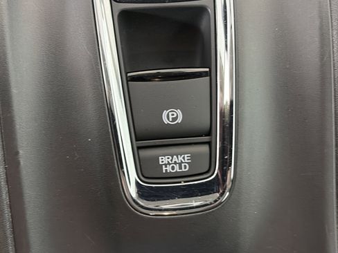 Used 2016 Honda HR-V LX image 22