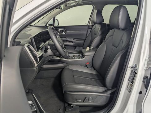 New 2026 Kia Sorento S w/ S Panoramic Sunroof Package image 12