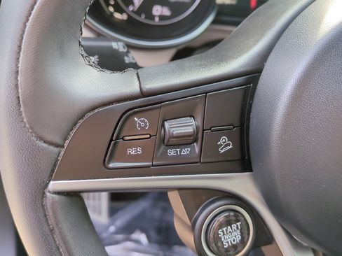 Used 2019 Alfa Romeo Stelvio Ti Sport w/ Quick Order Package 22S Sport image 17