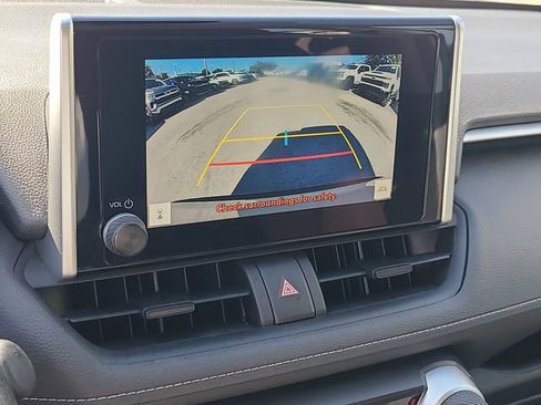 Used 2024 Toyota RAV4 XLE image 33