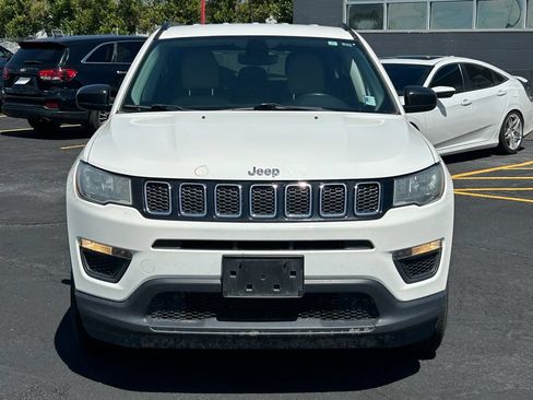 Used 2018 Jeep Compass Sport AWD/4WD image 9