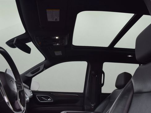 Used 2021 Chevrolet Tahoe Z71 w/ Z71 Signature Package image 13