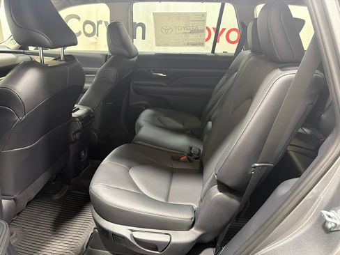 New 2026 Toyota Grand Highlander AWD image 20