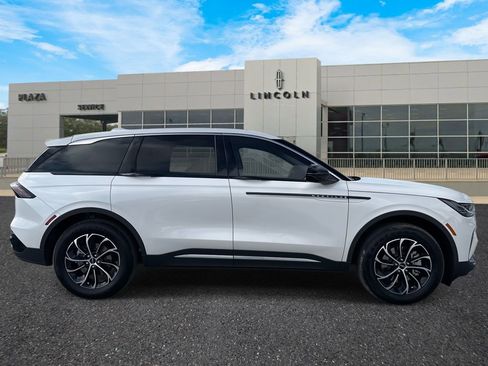 New 2026 Lincoln Nautilus Premier w/ Equipment Group 102A image 2