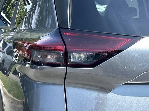 New 2026 Nissan Rogue SV AWD/4WD image 12