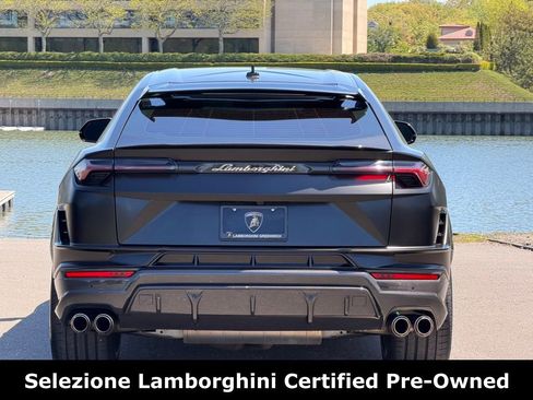 Used 2023 Lamborghini Urus Performante AWD/4WD image 4