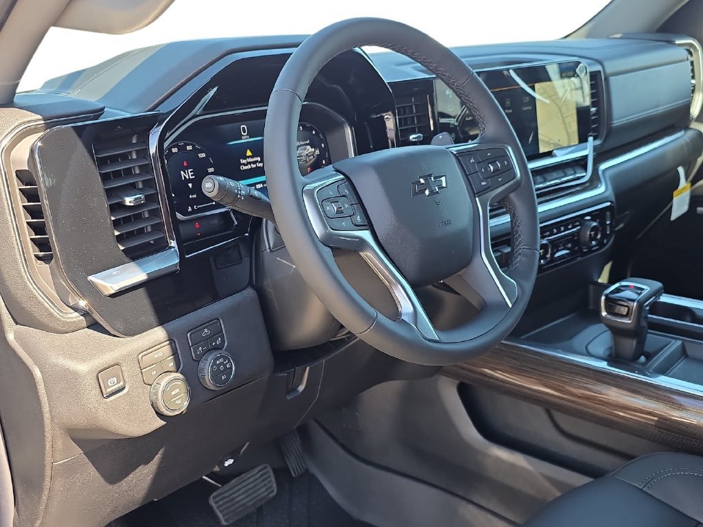 New 2026 Chevrolet Silverado 1500 RST w/ Convenience Package II AWD/4WD image 14