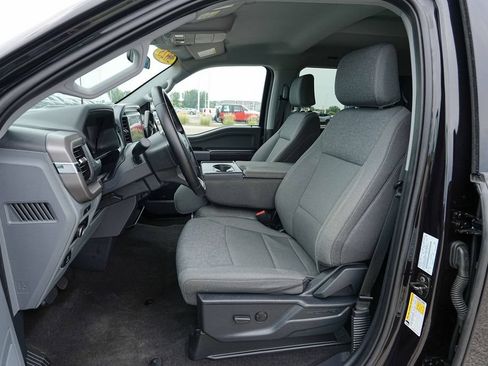 Used 2025 Ford F150 XLT w/ Equipment Group 301A Standard AWD/4WD image 17