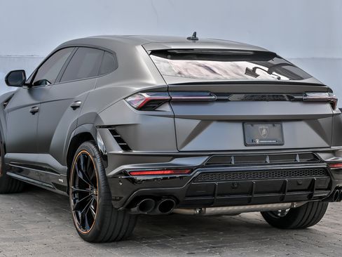 Used 2024 Lamborghini Urus S AWD/4WD image 14