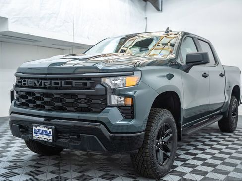 New 2026 Chevrolet Silverado 1500 Custom Trail Boss AWD/4WD image 3