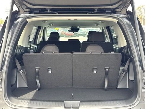 New 2026 Hyundai Santa Fe SE FWD image 11