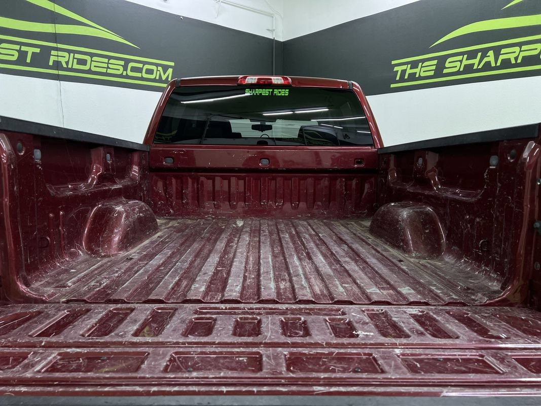 Used 2018 Chevrolet Silverado 1500 LT w/ Texas Edition AWD/4WD image 19
