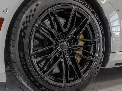 Used 2026 BMW M5 w/ Carbon Package AWD/4WD image 28