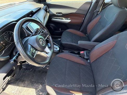 Used 2018 Nissan Kicks SR w/ Exterior Package image 16