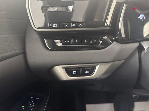 Used 2023 Lexus RX 500h F Sport w/ Cold Area Package AWD/4WD image 20