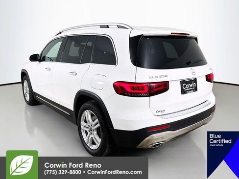 Used 2023 Mercedes-Benz GLB 250 4MATIC image 5