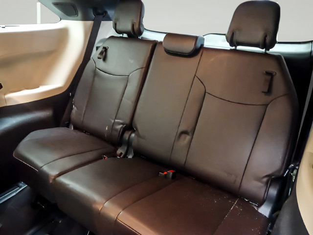 Used 2022 Toyota Sienna Platinum AWD/4WD image 14