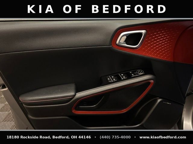 Certified 2024 Kia Soul GT-Line w/ Option Group 020 FWD image 12