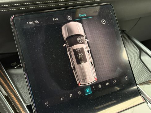 New 2025 Cadillac Escalade Premium Luxury w/ Touring Package image 19