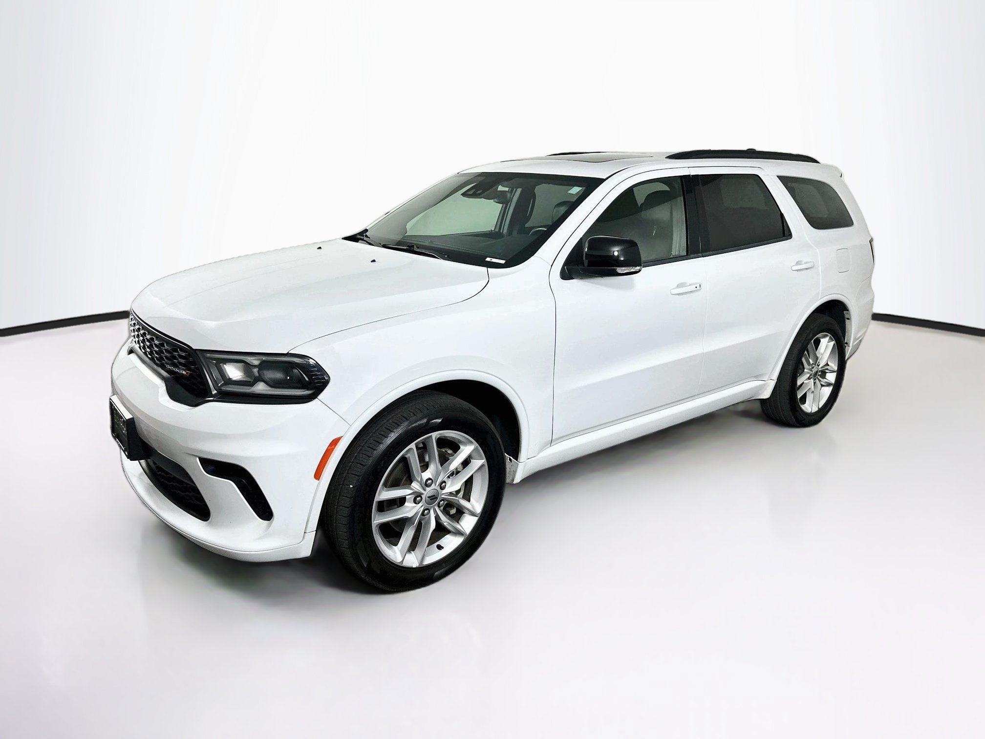 Used 2024 Dodge Durango GT AWD/4WD image 3