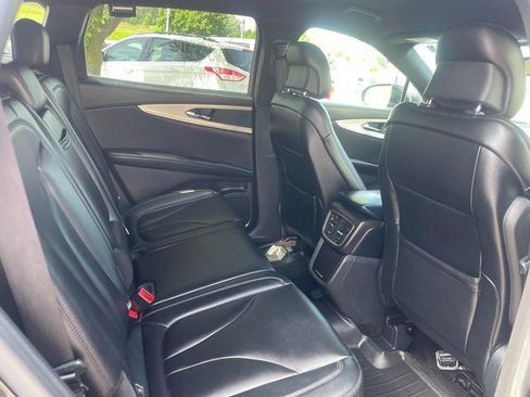 Used 2016 Lincoln MKX Premiere FWD image 12