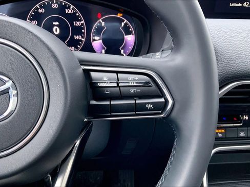 Used 2024 MAZDA CX-90 Plug-In Hybrid w/ Premium Pkg image 25