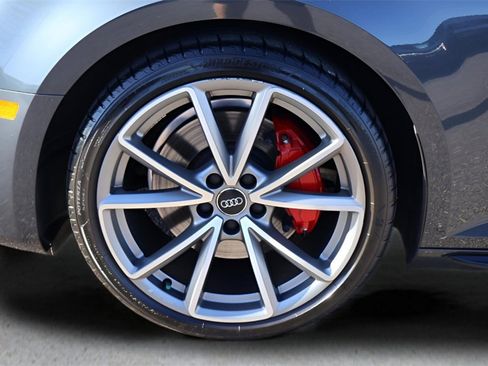 Used 2018 Audi A4 2.0T Premium Plus w/ Premium Plus Package image 30