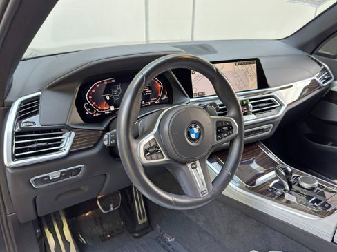 Used 2023 BMW X5 xDrive40i w/ M Sport Package AWD/4WD image 14