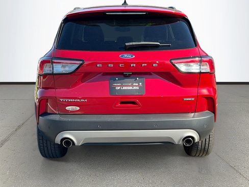 Used 2020 Ford Escape Titanium image 6
