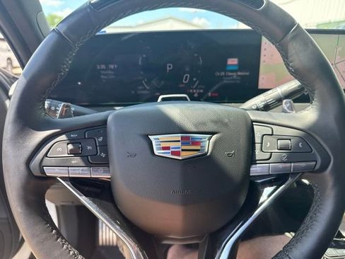 Used 2025 Cadillac CT5 Sport RWD image 26