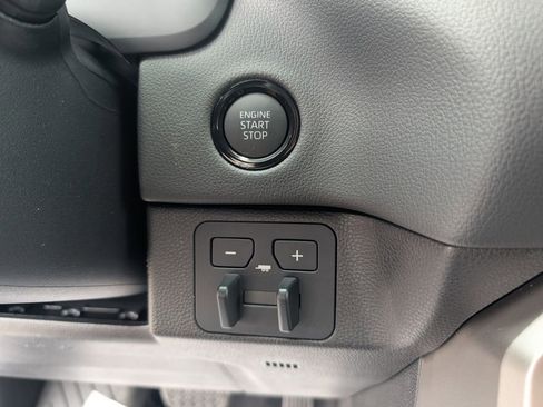 New 2026 Toyota Tundra Limited AWD/4WD image 16
