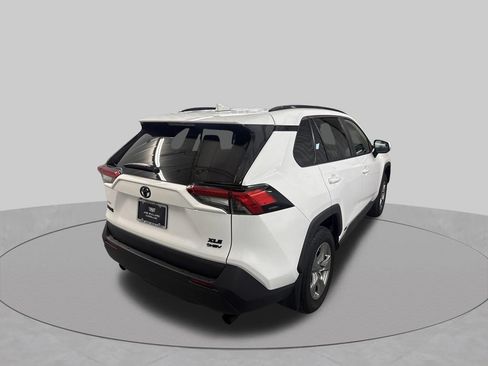 Used 2025 Toyota RAV4 XLE w/ Convenience Package AWD/4WD image 6