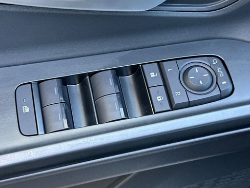 New 2026 Subaru Uncharted Premium FWD image 11