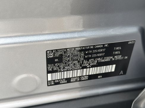 Certified 2023 Toyota RAV4 XLE w/ Convenience Package FWD image 32