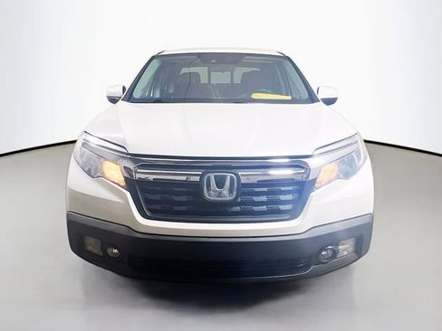 Used 2020 Honda Ridgeline RTL image 2