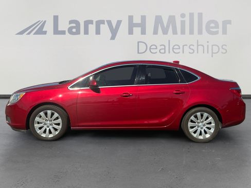 Used 2015 Buick Verano FWD image 2