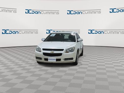 Used 2011 Chevrolet Malibu LT FWD image 4